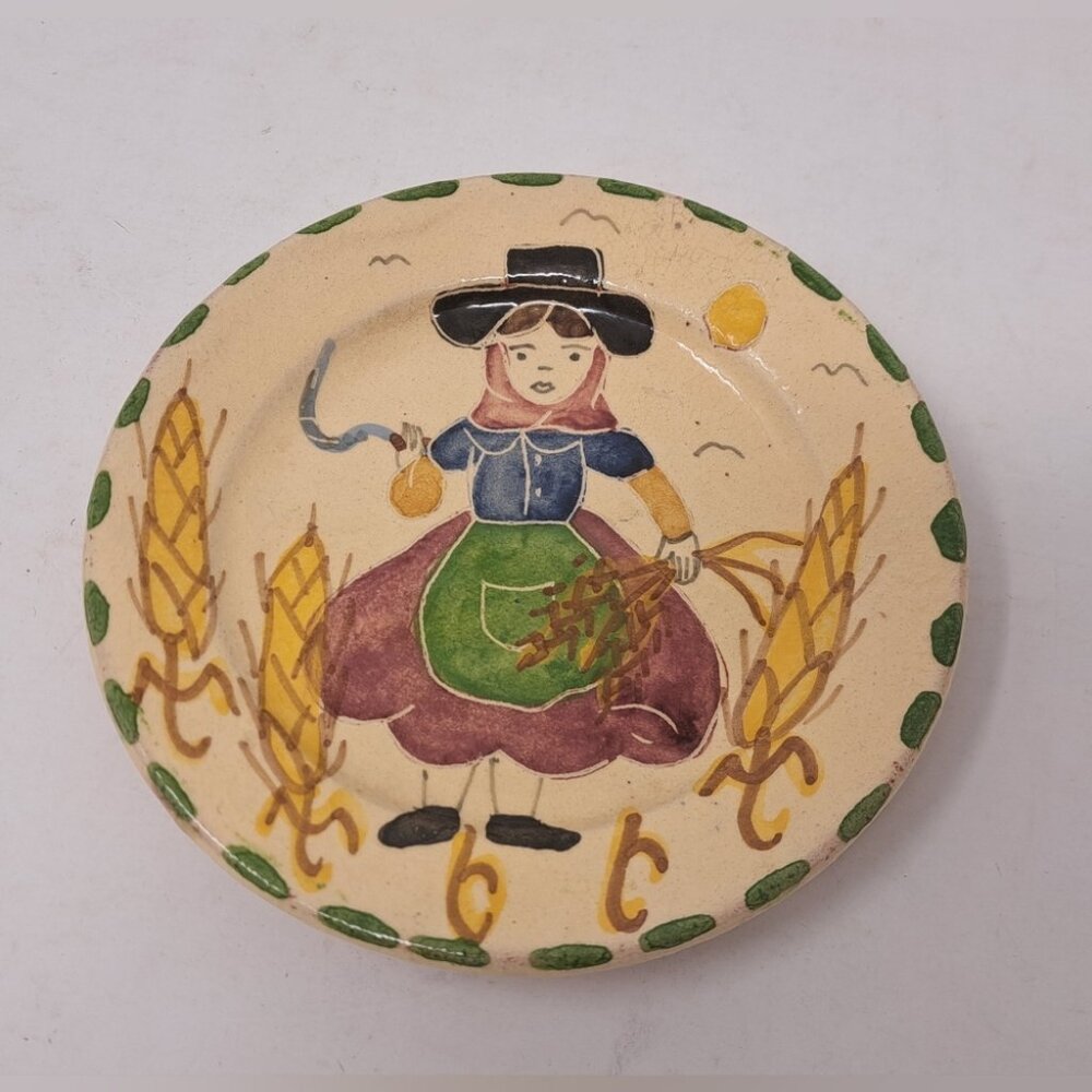 Pirraca Redondo Portugal Pottery Plate Women Farmer Ethanware Terracotta 5.5"